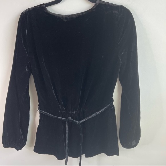 J Crew black velvet faux wrap‎ long sleeve top size 0 - Picture 3 of 6
